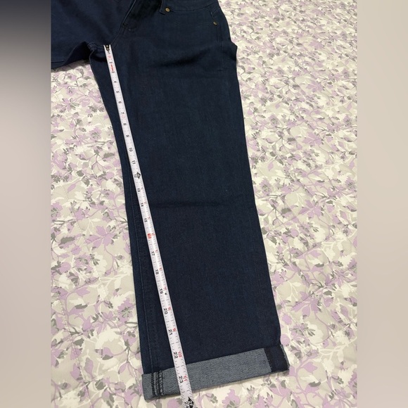 Measure & Made Women's Dark Blue Skinny Jeans - Picture 7 of 7